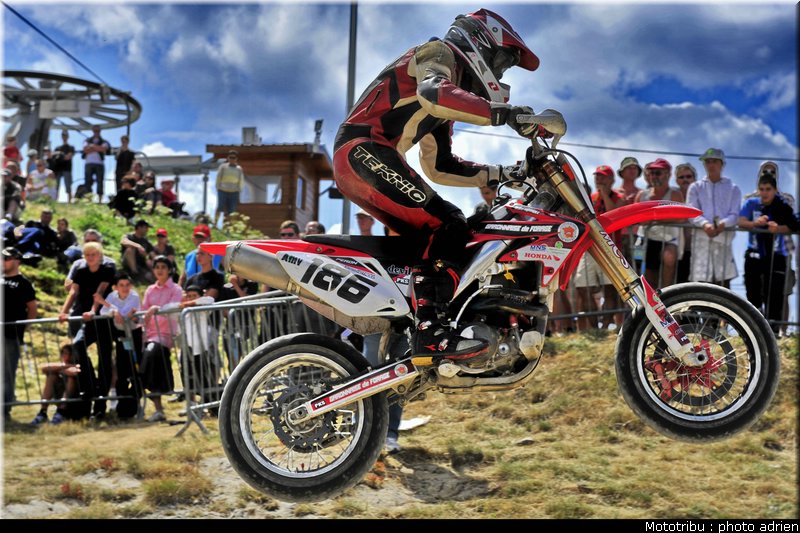 peron_6_supermotard_alp_huez_2009