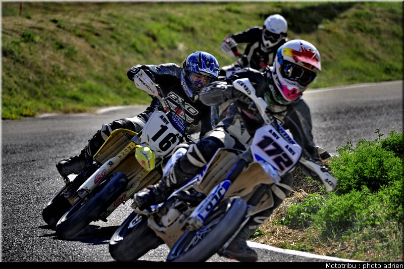 perret_22_supermotard_alp_huez_2009