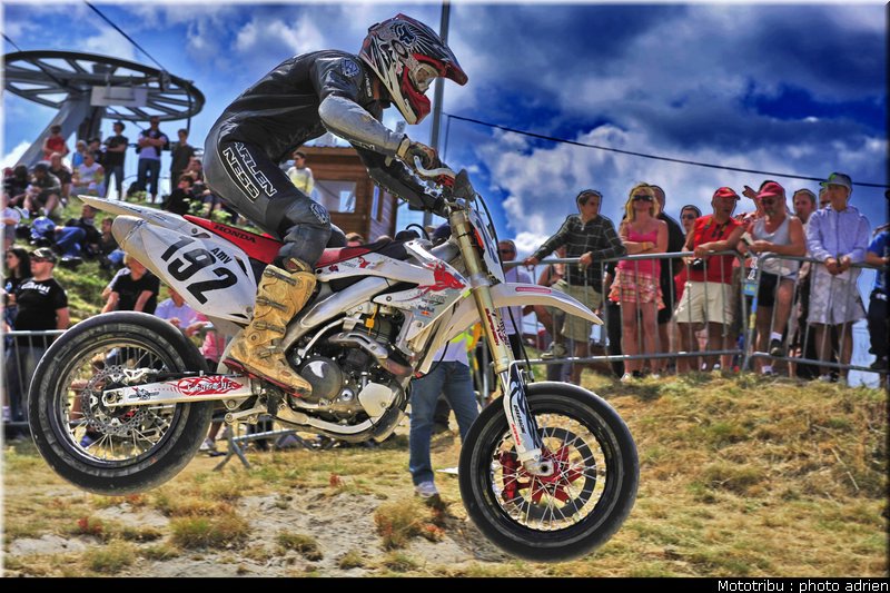 picavet_08_supermotard_alp_huez_2009