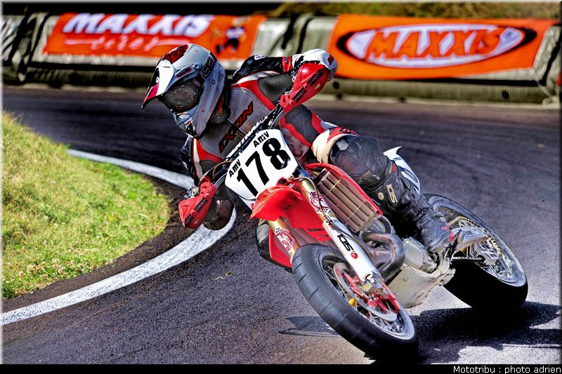 pornin_6_supermotard_alp_huez_2009