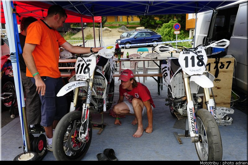 thabaret_01_supermotard_alp_huez_2009
