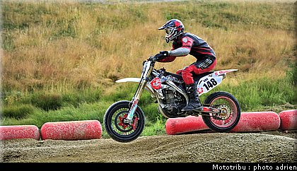 aillaud_02_supermotard_alp_huez_2009.jpg