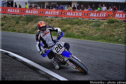 caradec_02_supermotard_alp_huez_2009.jpg