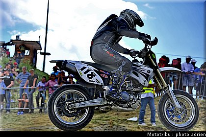 caron_09_supermotard_alp_huez_2009.jpg