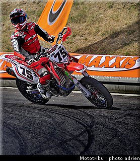 chambon_39_supermotard_alp_huez_2009.jpg
