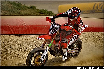 chambon_43_supermotard_alp_huez_2009.jpg