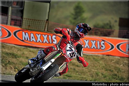 chambon_59_supermotard_alp_huez_2009.jpg