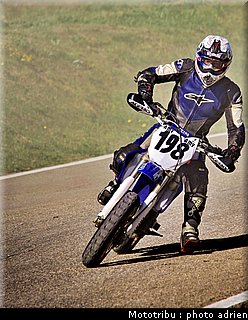 chareyre_1_supermotard_alp_huez_2009.jpg