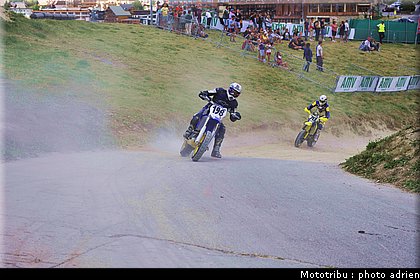 chareyre_9_supermotard_alp_huez_2009.jpg
