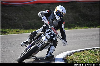 chirot_05_supermotard_alp_huez_2009.JPG