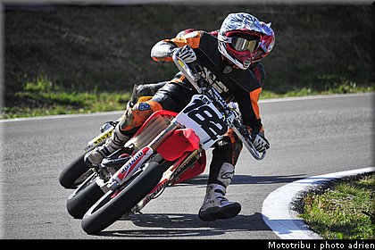 clement_02_supermotard_alp_huez_2009.JPG