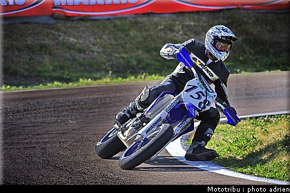 cottarel_3_supermotard_alp_huez_2009.jpg