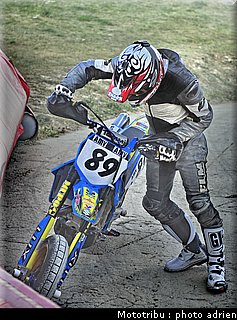 delaroue_10_supermotard_alp_huez_2009.jpg