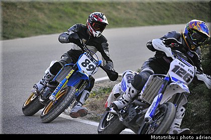 delaroue_16_supermotard_alp_huez_2009.JPG