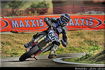 garcia_11_supermotard_alp_huez_2009.jpg