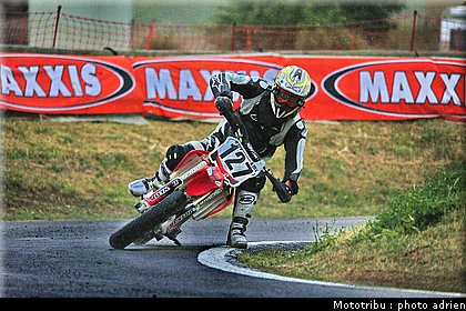 grellier_05_supermotard_alp_huez_2009.jpg