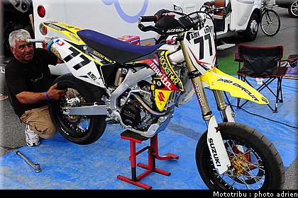 guenzi_04_supermotard_alp_huez_2009.JPG