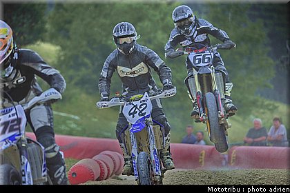guiffray_02_supermotard_alp_huez_2009.jpg