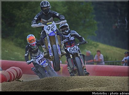 guiffray_03_supermotard_alp_huez_2009.jpg