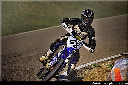 guiffray_05_supermotard_alp_huez_2009.jpg