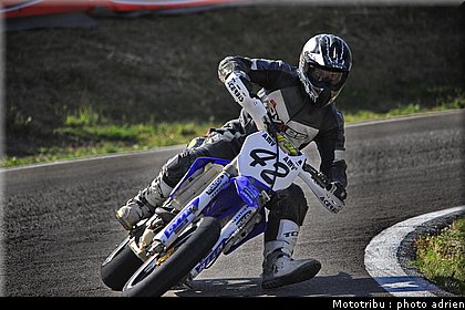 guiffray_07_supermotard_alp_huez_2009.jpg