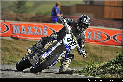 guiffray_23_supermotard_alp_huez_2009.JPG
