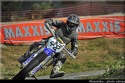 guiffray_24_supermotard_alp_huez_2009.JPG