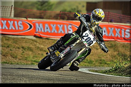 hoarau_9_supermotard_alp_huez_2009.jpg