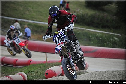 klein_04_supermotard_alp_huez_2009.JPG