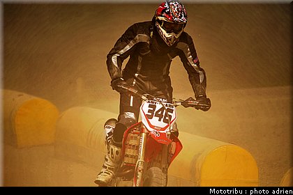 lefevre_3_supermotard_alp_huez_2009.jpg