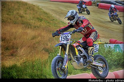 magno_02_supermotard_alp_huez_2009.jpg