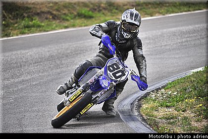 martinez_11_supermotard_alp_huez_2009.jpg