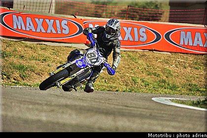 martinez_18_supermotard_alp_huez_2009.jpg