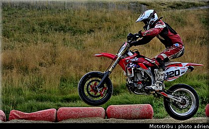 morvan_02_supermotard_alp_huez_2009.jpg