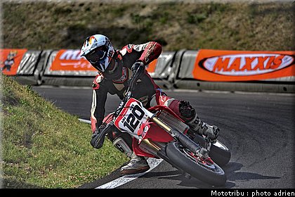 morvan_07_supermotard_alp_huez_2009.jpg