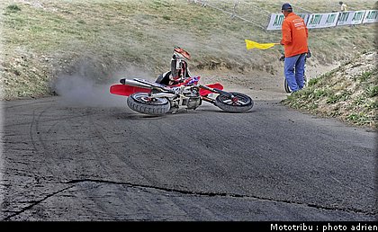 morvan_09_supermotard_alp_huez_2009.jpg