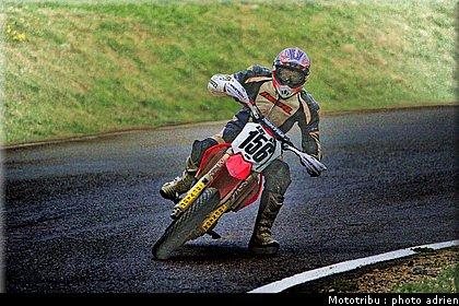 mouraud_02_supermotard_alp_huez_2009.jpg