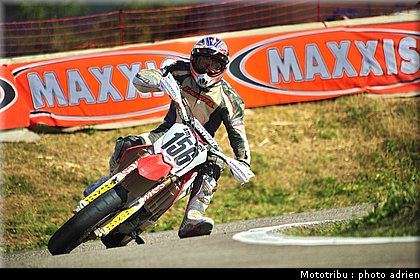 mouraud_12_supermotard_alp_huez_2009.jpg
