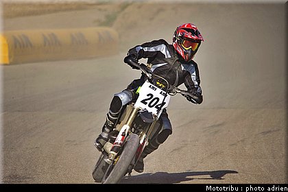naze_04_supermotard_alp_huez_2009.jpg