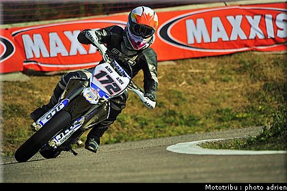 ortega_13_supermotard_alp_huez_2009.jpg