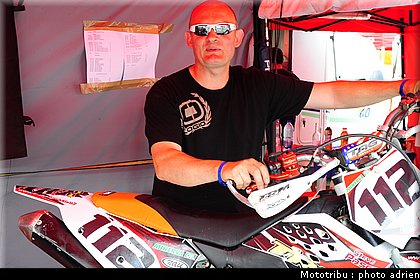 pasco_05_supermotard_alp_huez_2009.JPG