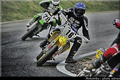 perret_05_supermotard_alp_huez_2009.jpg