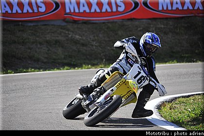 perret_15_supermotard_alp_huez_2009.JPG