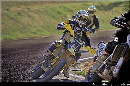 prizzi_17_supermotard_alp_huez_2009.jpg