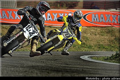 prizzi_18_supermotard_alp_huez_2009.jpg