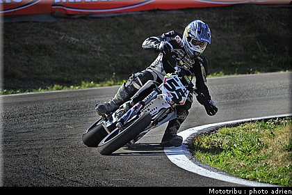 rigal_17_supermotard_alp_huez_2009.jpg