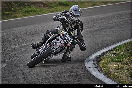 rigal_21_supermotard_alp_huez_2009.jpg