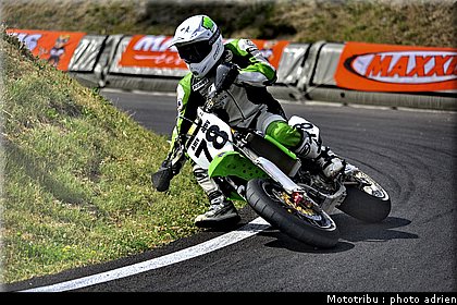 rolland_a_15_supermotard_alp_huez_2009.jpg