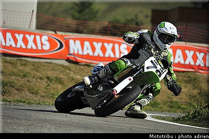 rolland_a_18_supermotard_alp_huez_2009.JPG