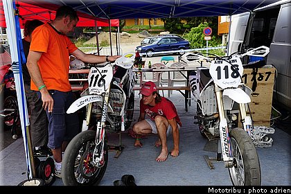 thabaret_01_supermotard_alp_huez_2009.JPG